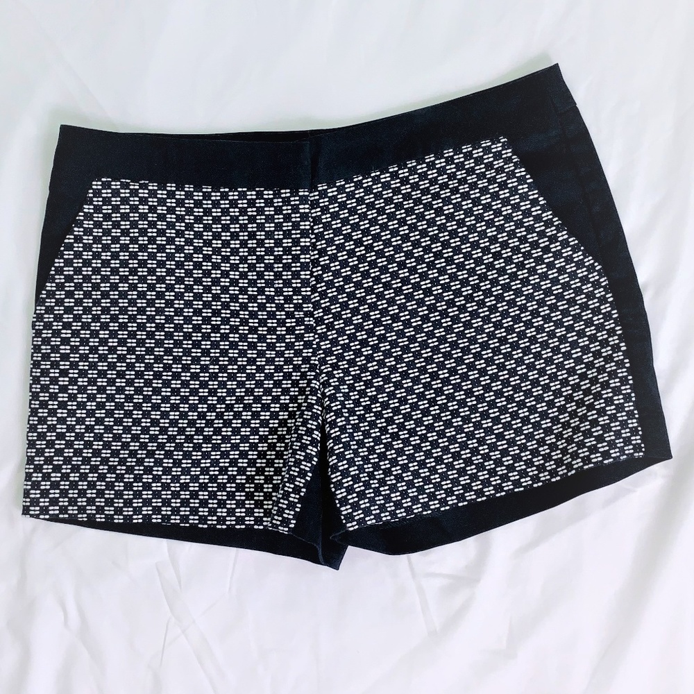Kenar Dressy Short Navy Pockets